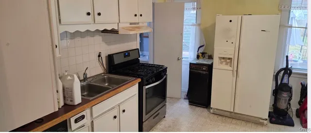 $149,900 | 524 West Seneca Turnpike, Syracuse, NY 13207