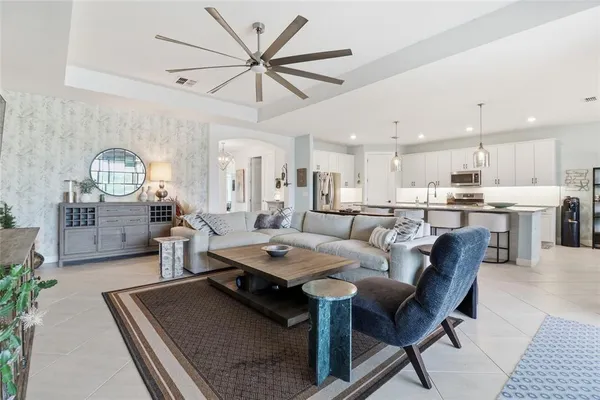 $4,500 | 15505 White Linen Drive, Bradenton, FL 34211