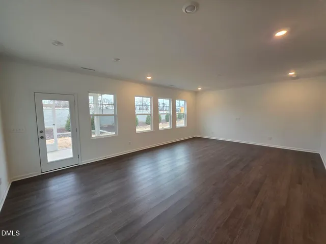 $2,100 | 178 South Finley Lndg Parkway, Smithfield, NC 27577