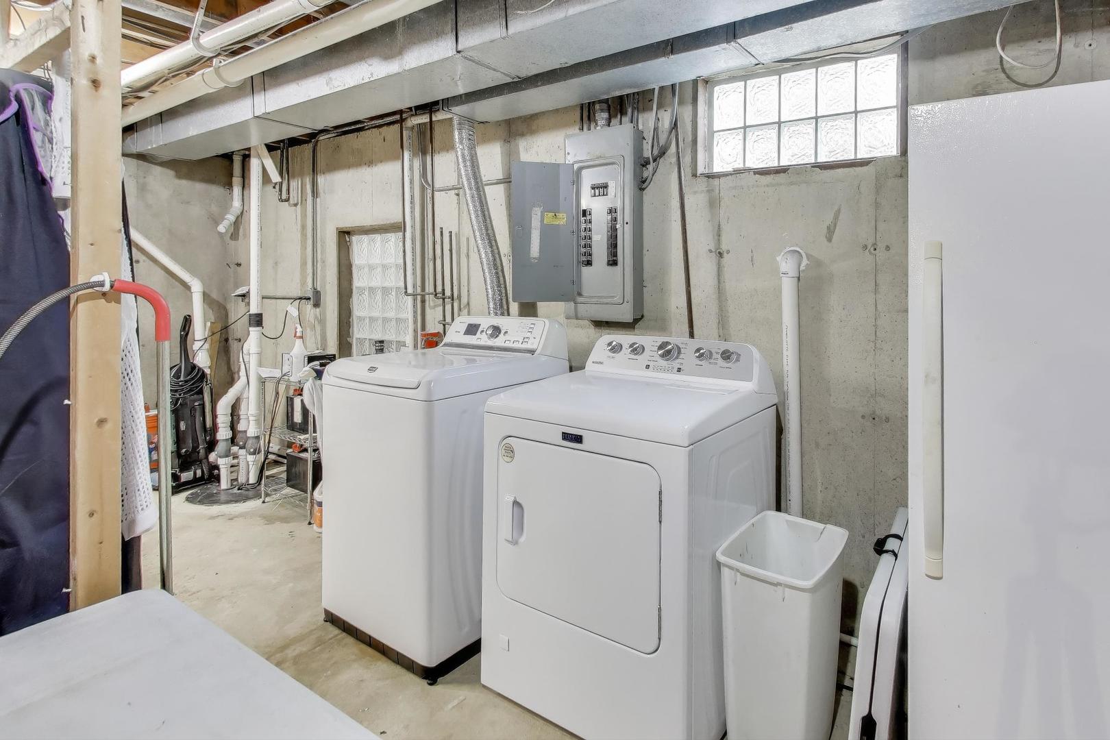 1407 Wilson Avenue Wheaton, IL 60189 - Photo 26 of 31 a utility room with dryer and washer