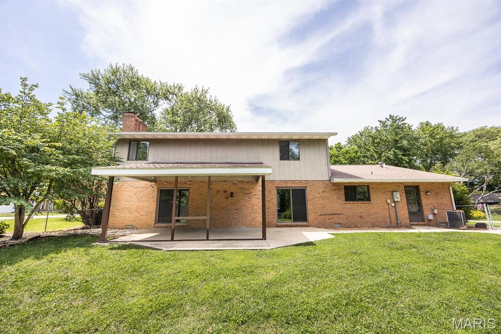 914 Reiss Road O'Fallon, IL 62269 - Photo 5 of 40