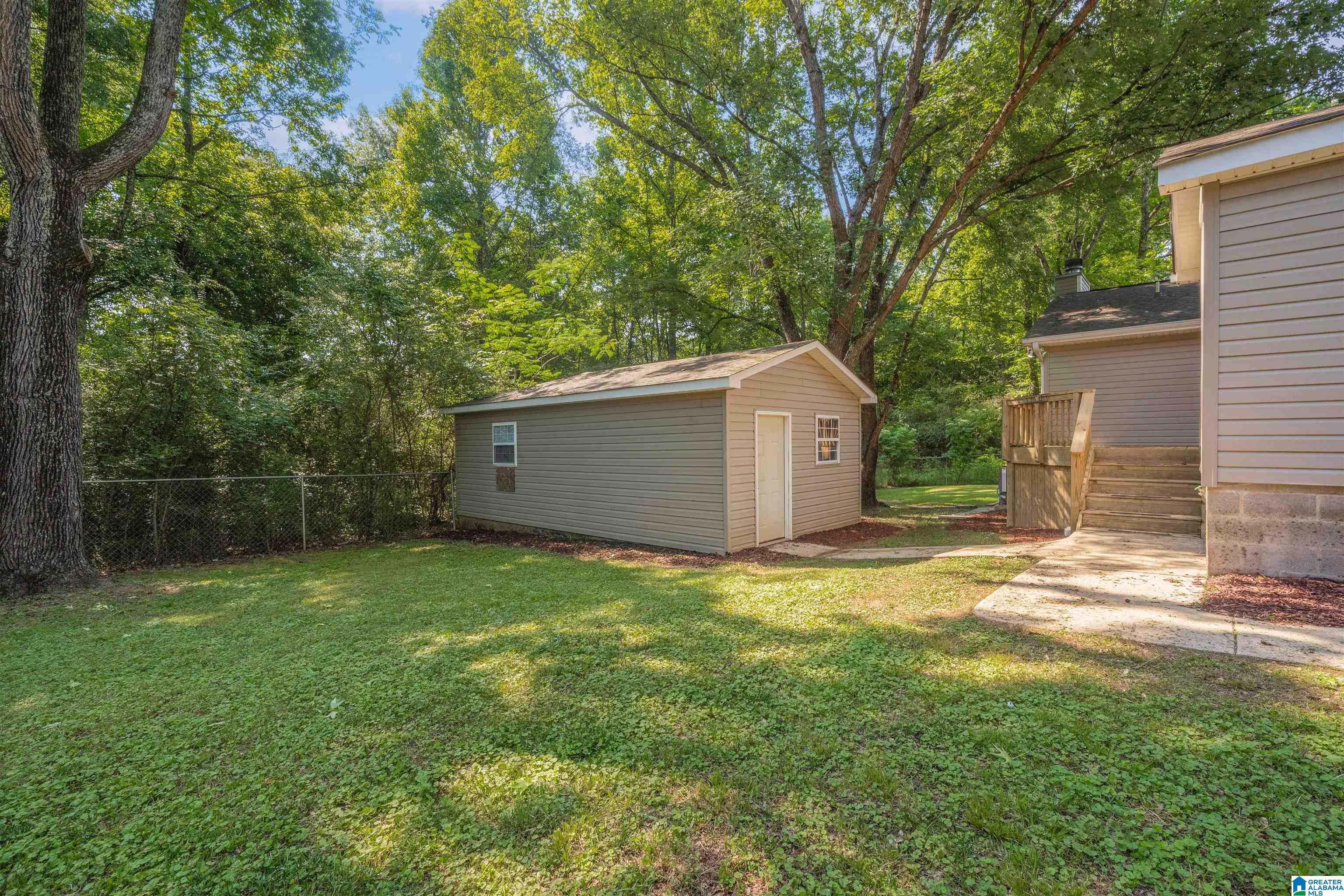 125 Lake Lane Alabaster, AL 35007 - Photo 29 of 39