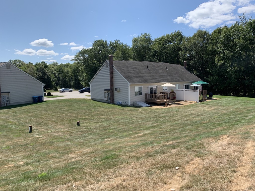 3 Autumn Woods Drive, Unit 3 Rutland, MA 01543 - Photo 2 of 15