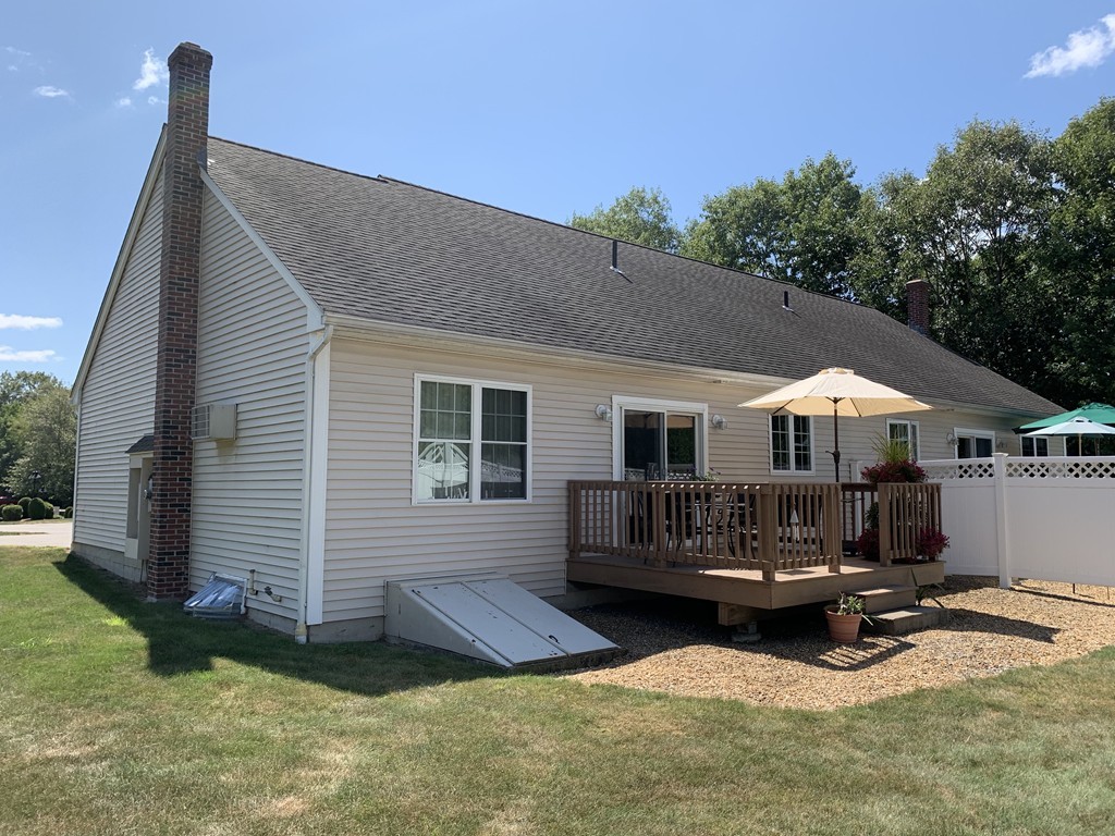 3 Autumn Woods Drive, Unit 3 Rutland, MA 01543 - Photo 3 of 15