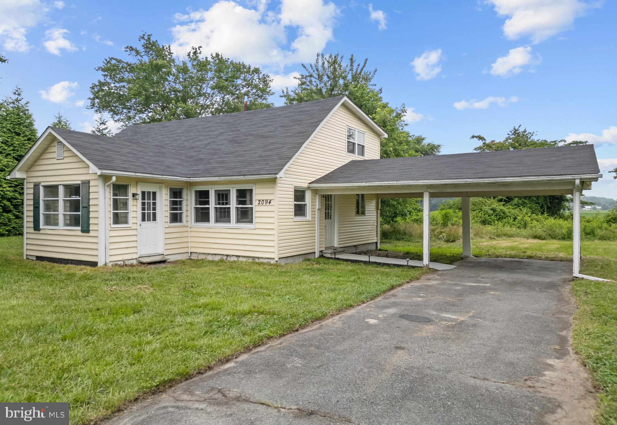 2094 Downs Chapel Road Clayton, DE 19938 - Photo 23 of 30 Covered Driveway