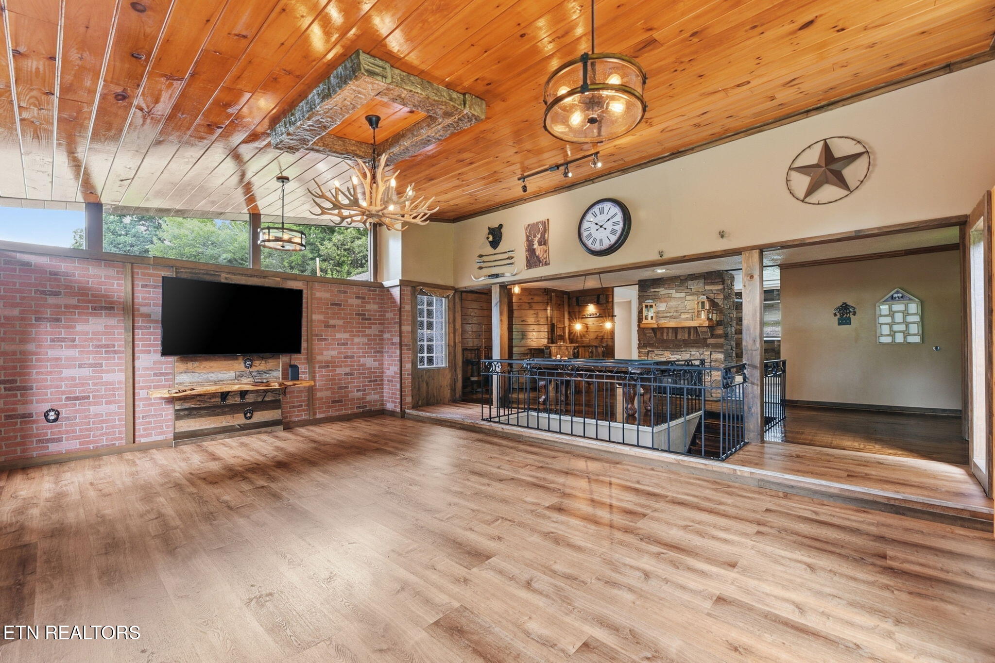 113 Pomona Road Oak Ridge, TN 37830 - Photo 20 of 60 20-web-or-mls-DSC_2409