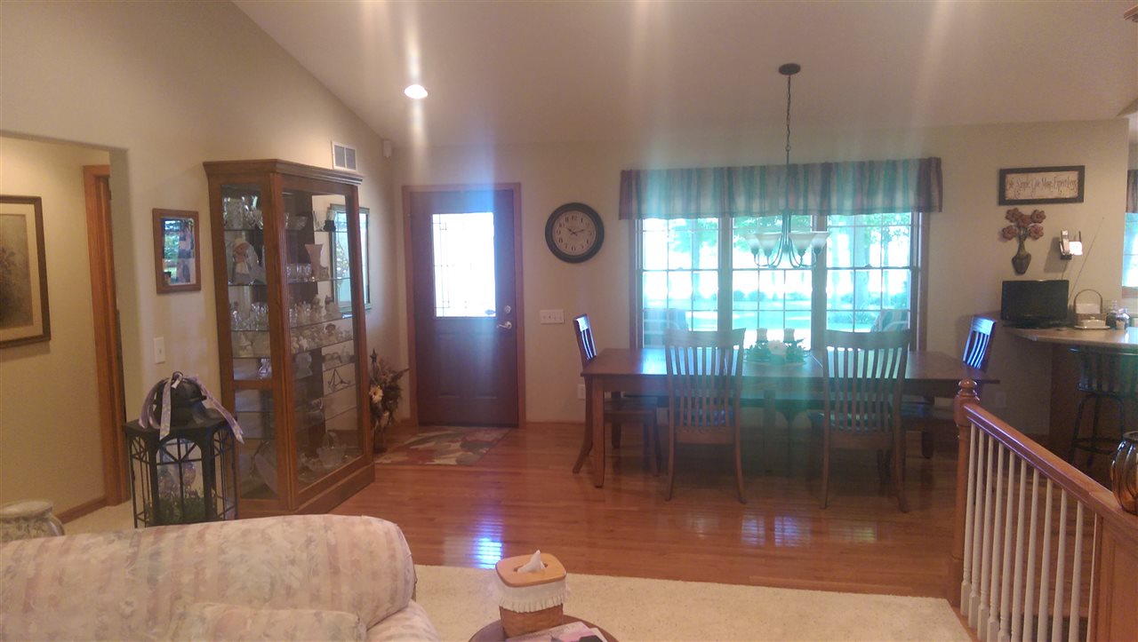 10585 12th Road Plymouth, IN 46563 - Photo 7 of 23