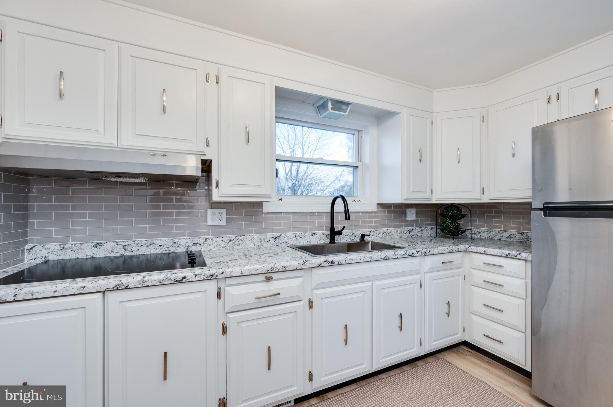 3029 Grandview Boulevard Reading, PA 19608 - Photo 13 of 41