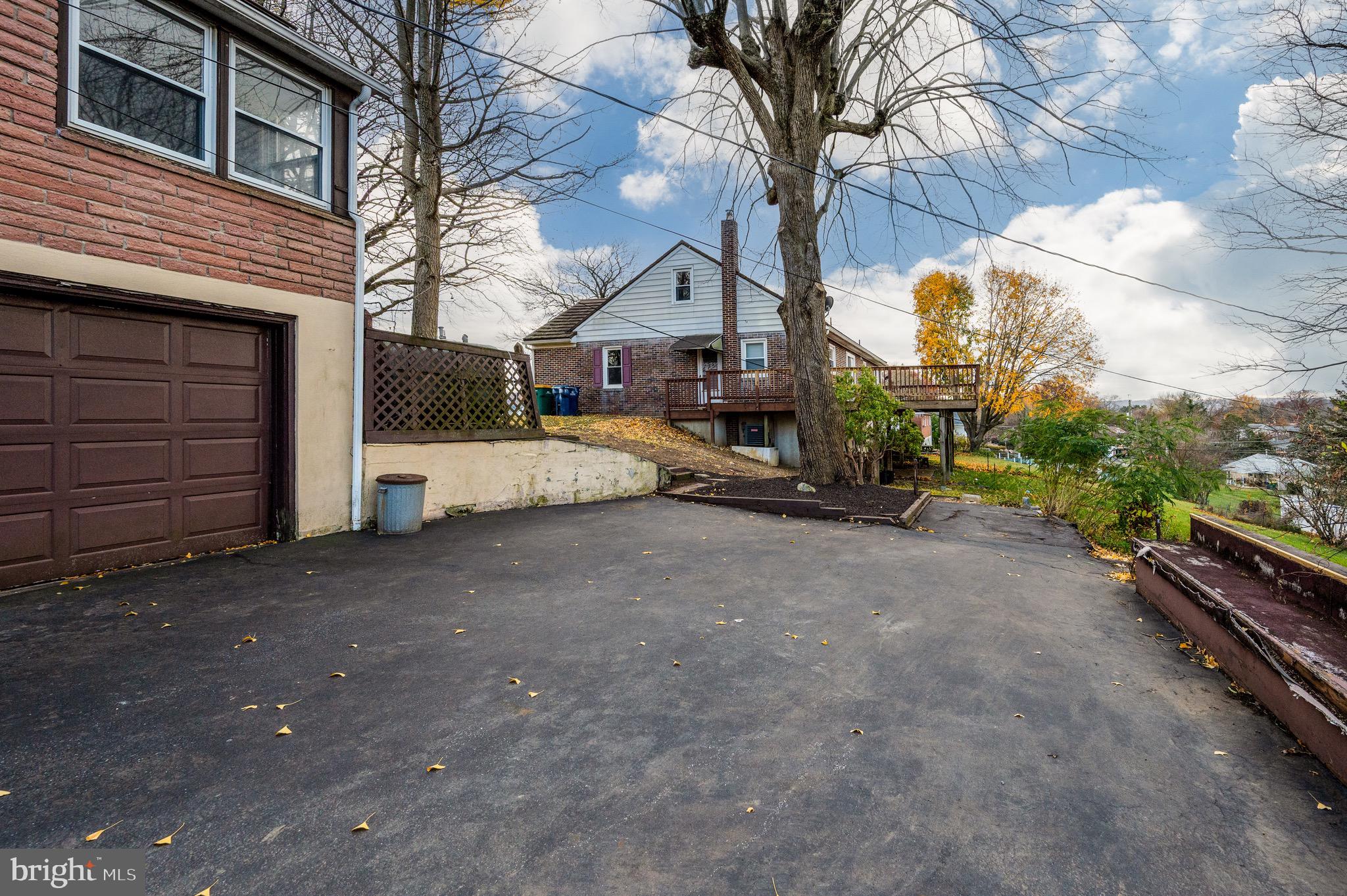 3029 Grandview Boulevard Reading, PA 19608 - Photo 34 of 41