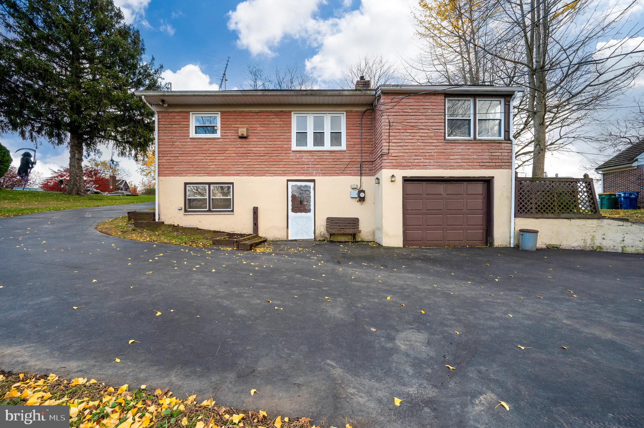 3029 Grandview Boulevard Reading, PA 19608 - Photo 35 of 41