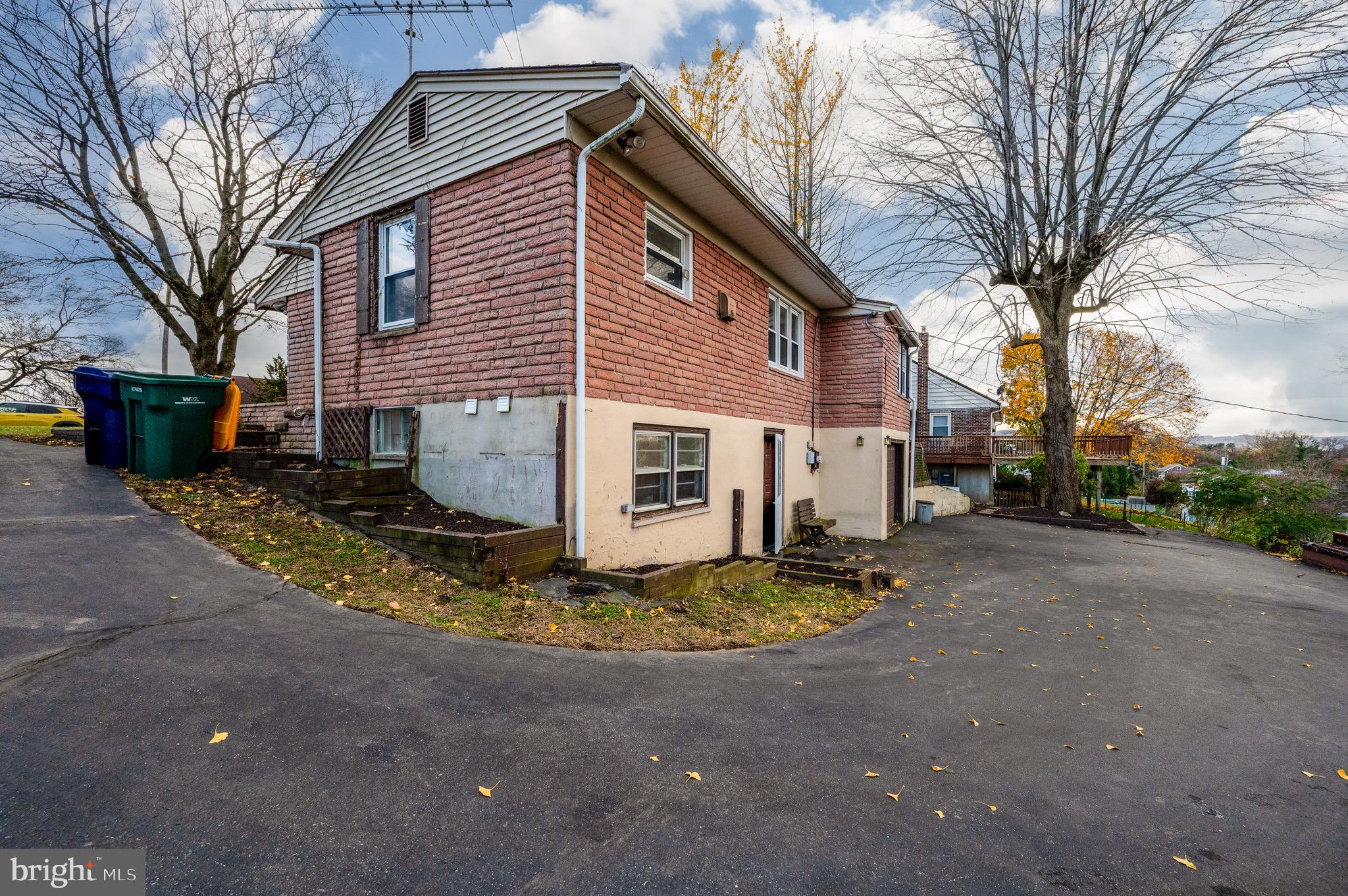 3029 Grandview Boulevard Reading, PA 19608 - Photo 36 of 41