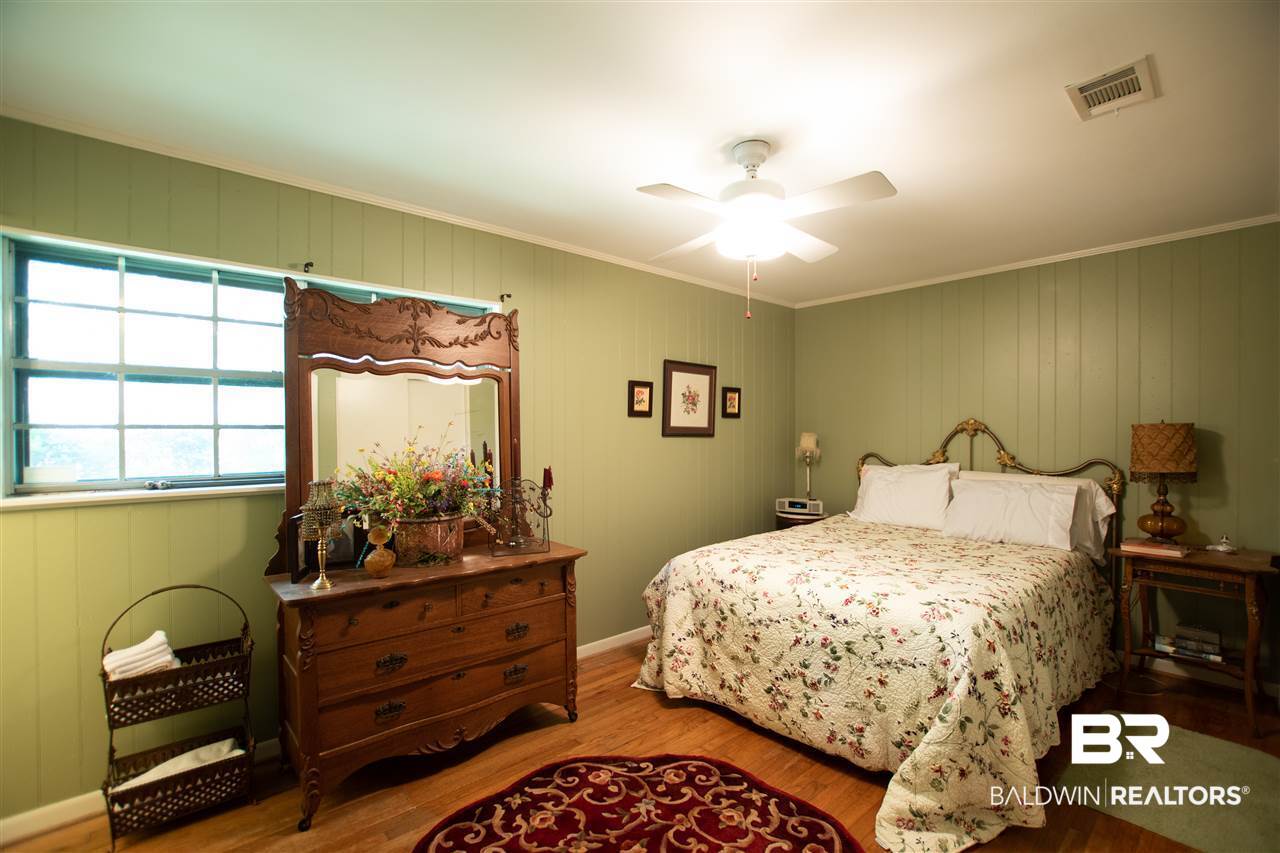 413 West Berry Avenue Foley, AL 36535 - Photo 26 of 32