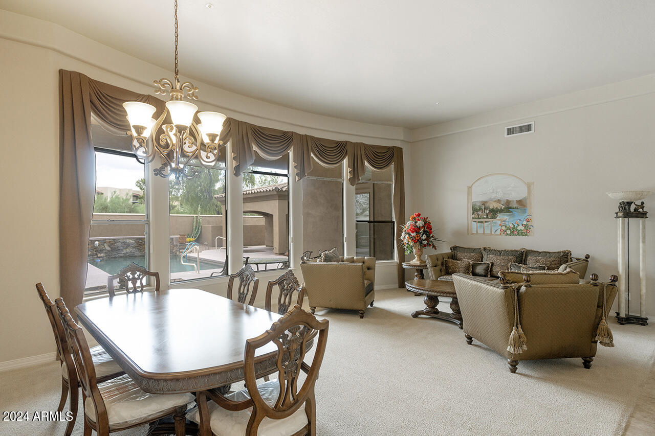 8927 East Wethersfield Road Scottsdale, AZ 85260 - Photo 5 of 28 Dining Area