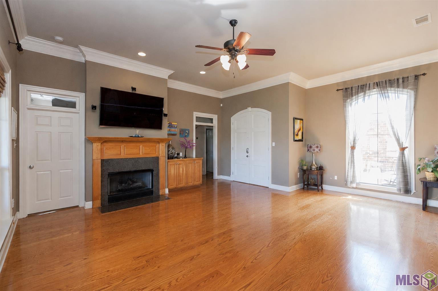 10743 Hillbrook Avenue Baton Rouge, LA 70810 - Photo 5 of 27