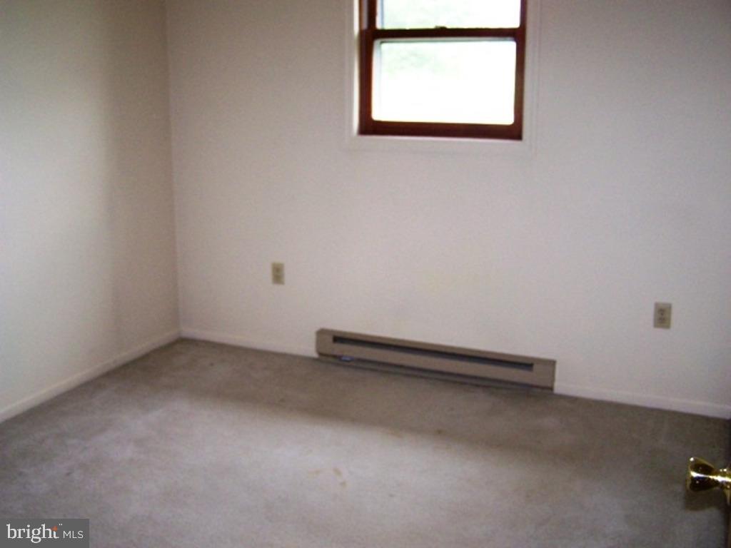 8037 Elizabethtown Road Elizabethtown, PA 17022 - Photo 8 of 13