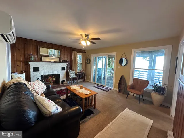 $2,300 | 7327 B Street, Unit A, Chesapeake Beach, MD 20732