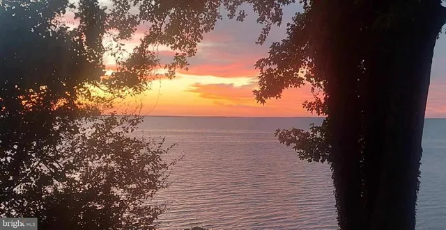 $2,300 | 7327 B Street, Unit A, Chesapeake Beach, MD 20732