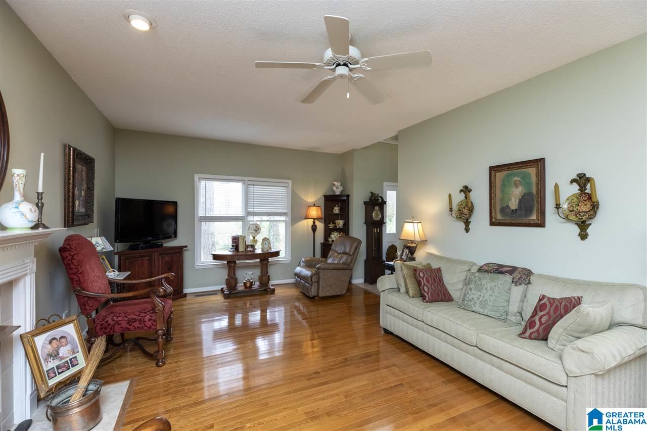 3895 Hilltop Road Southeast Bessemer, AL 35022 - Photo 14 of 47