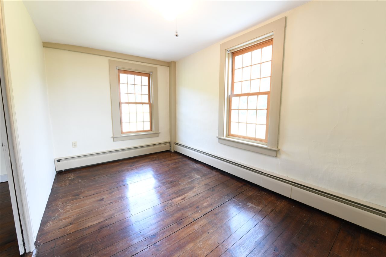 60 Highland Road South Hampton, NH 03827 - Photo 19 of 31