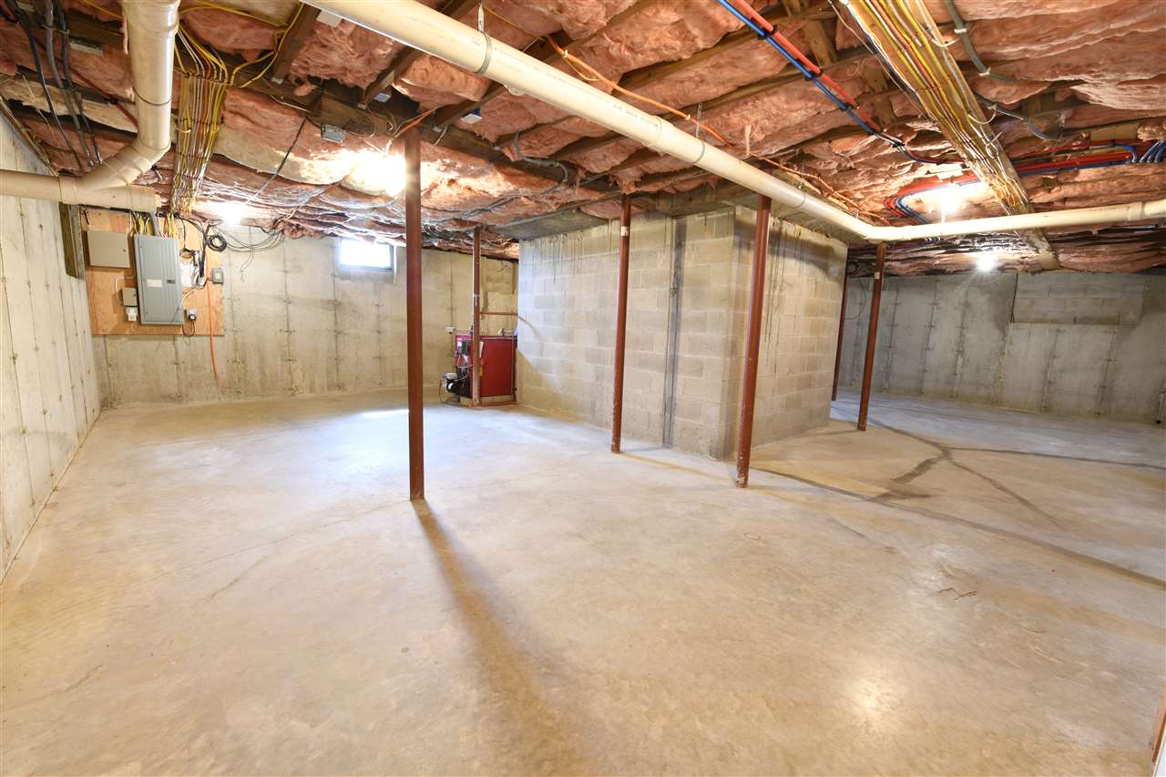60 Highland Road South Hampton, NH 03827 - Photo 20 of 31