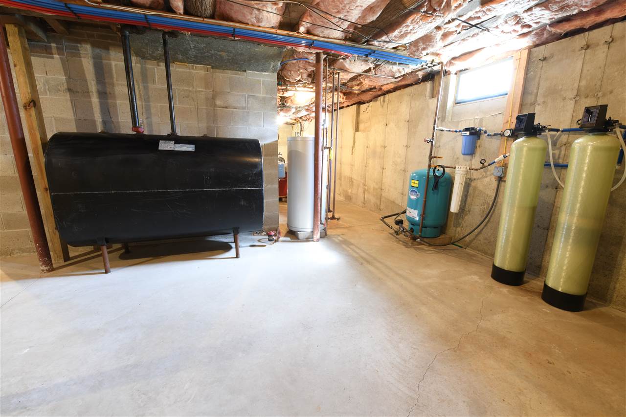 60 Highland Road South Hampton, NH 03827 - Photo 21 of 31