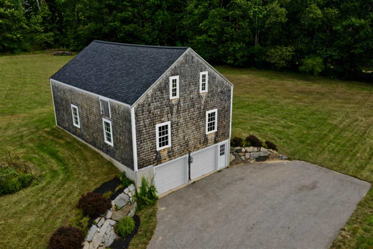 60 Highland Road South Hampton, NH 03827 - Photo 22 of 31