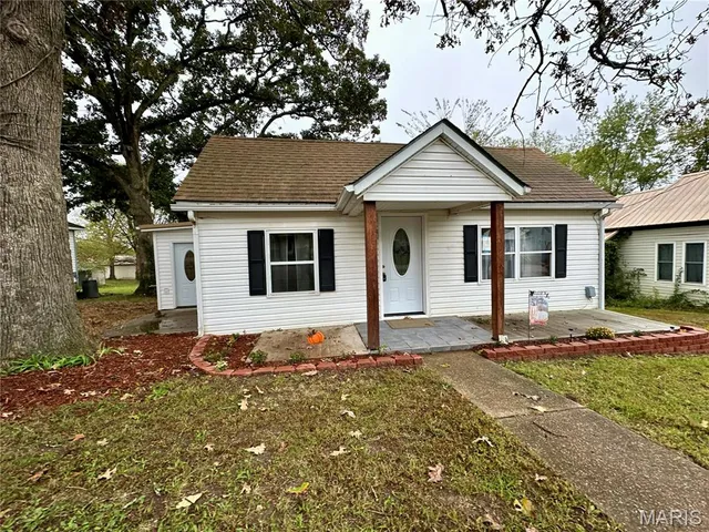 $124,900 | 7 North Warfel Street, Salem, MO 65560
