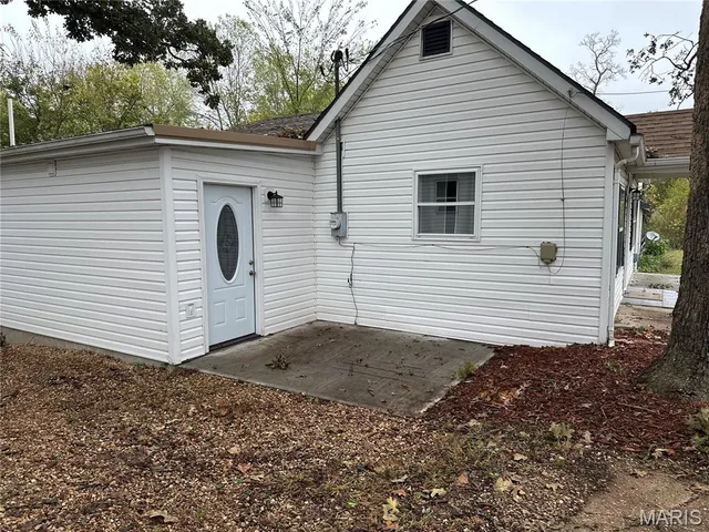 $124,900 | 7 North Warfel Street, Salem, MO 65560