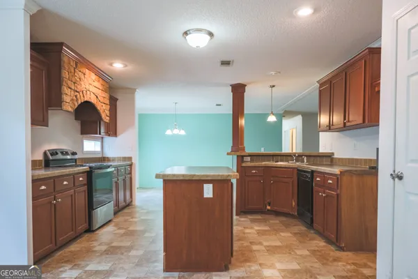 $160,000 | 86 Smith Drive, Nahunta, GA 31553