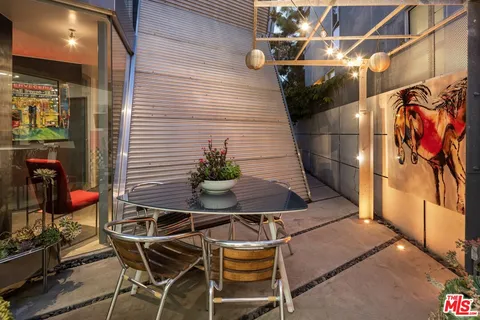$2,997,000 | 513 Grand Boulevard, Venice, CA 90291