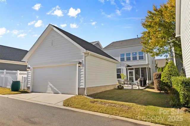 $645,000 | 950 Emory Lane, Fort Mill, SC 29708