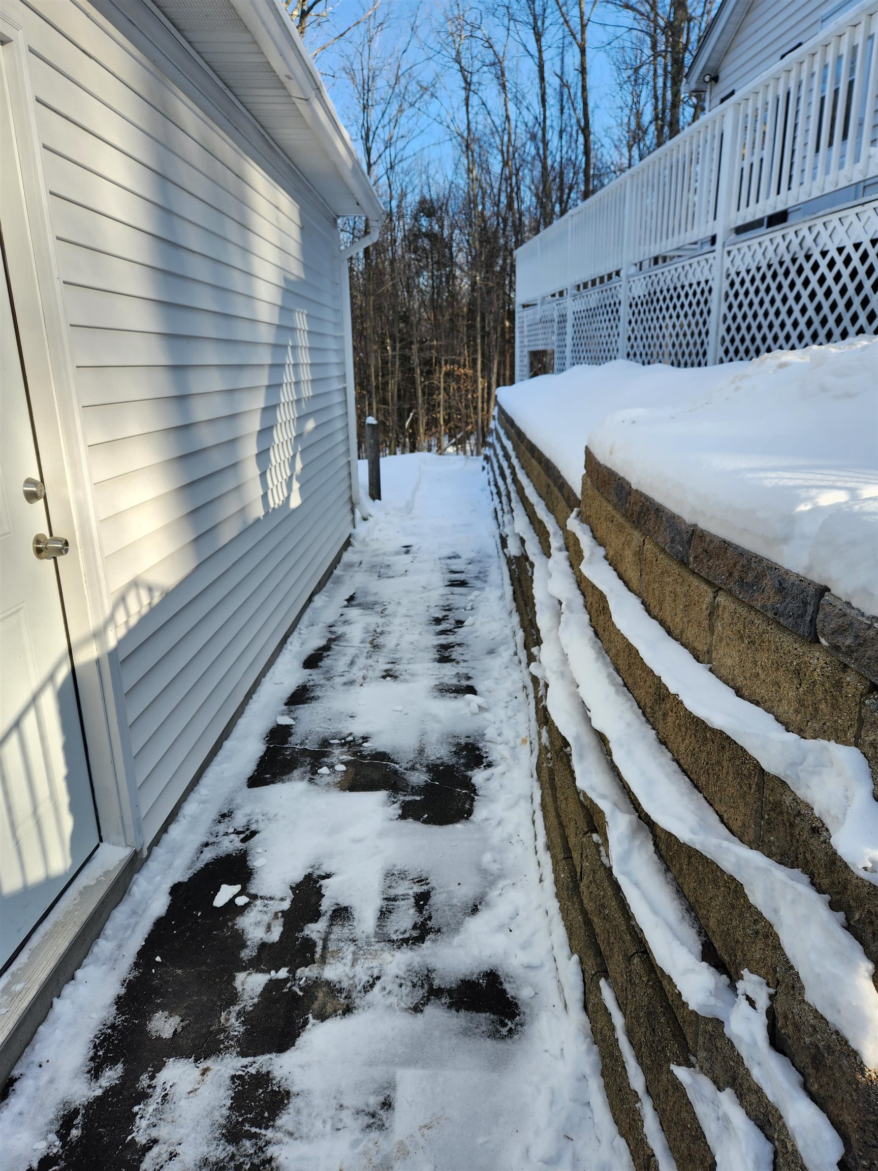 80 Quaker Road New Durham, NH 03855 - Photo 3 of 37