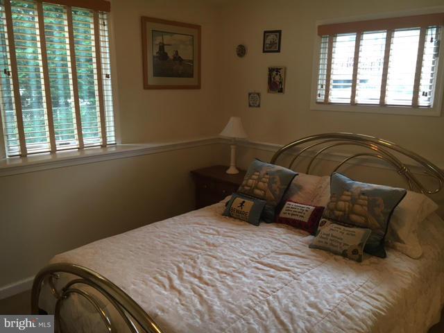 303 Hampton Road Linthicum Heights, MD 21090 - Photo 21 of 30 Bedroom