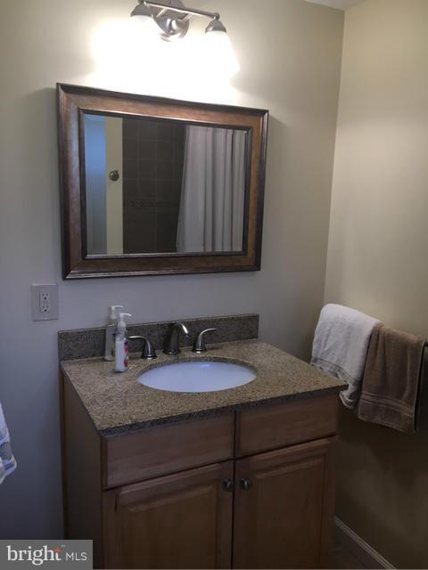 303 Hampton Road Linthicum Heights, MD 21090 - Photo 23 of 30 Bath