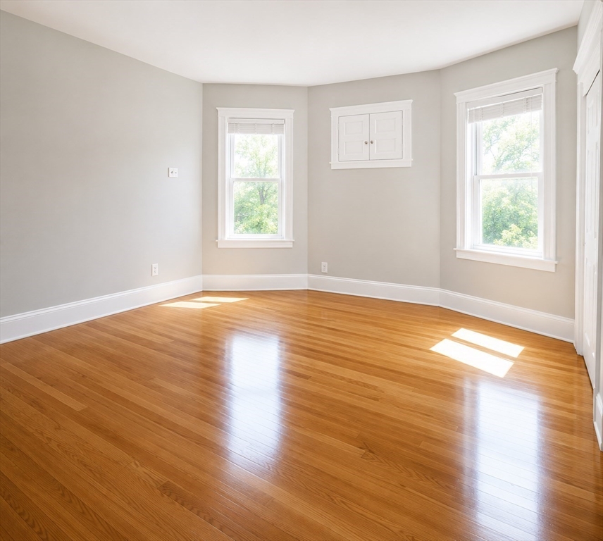 102 Saxton Street, Unit 3 Boston, MA 02125 - Photo 3 of 10