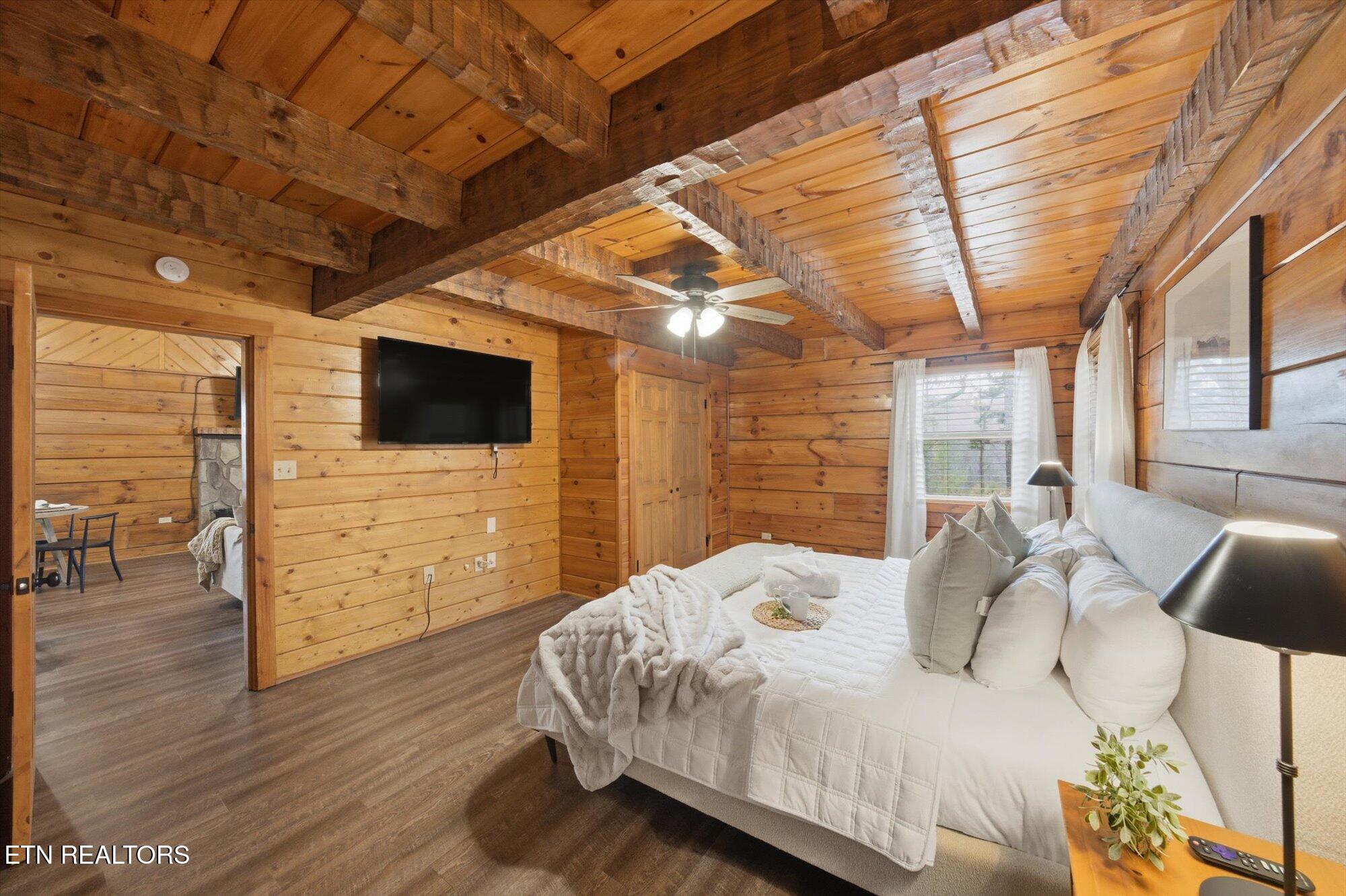 4372 Boogertown Road, Unit 1 Sevierville, TN 37876 - Photo 13 of 23 14-4372-Boogertown-Rd-Pigeon-Forge-TN-14