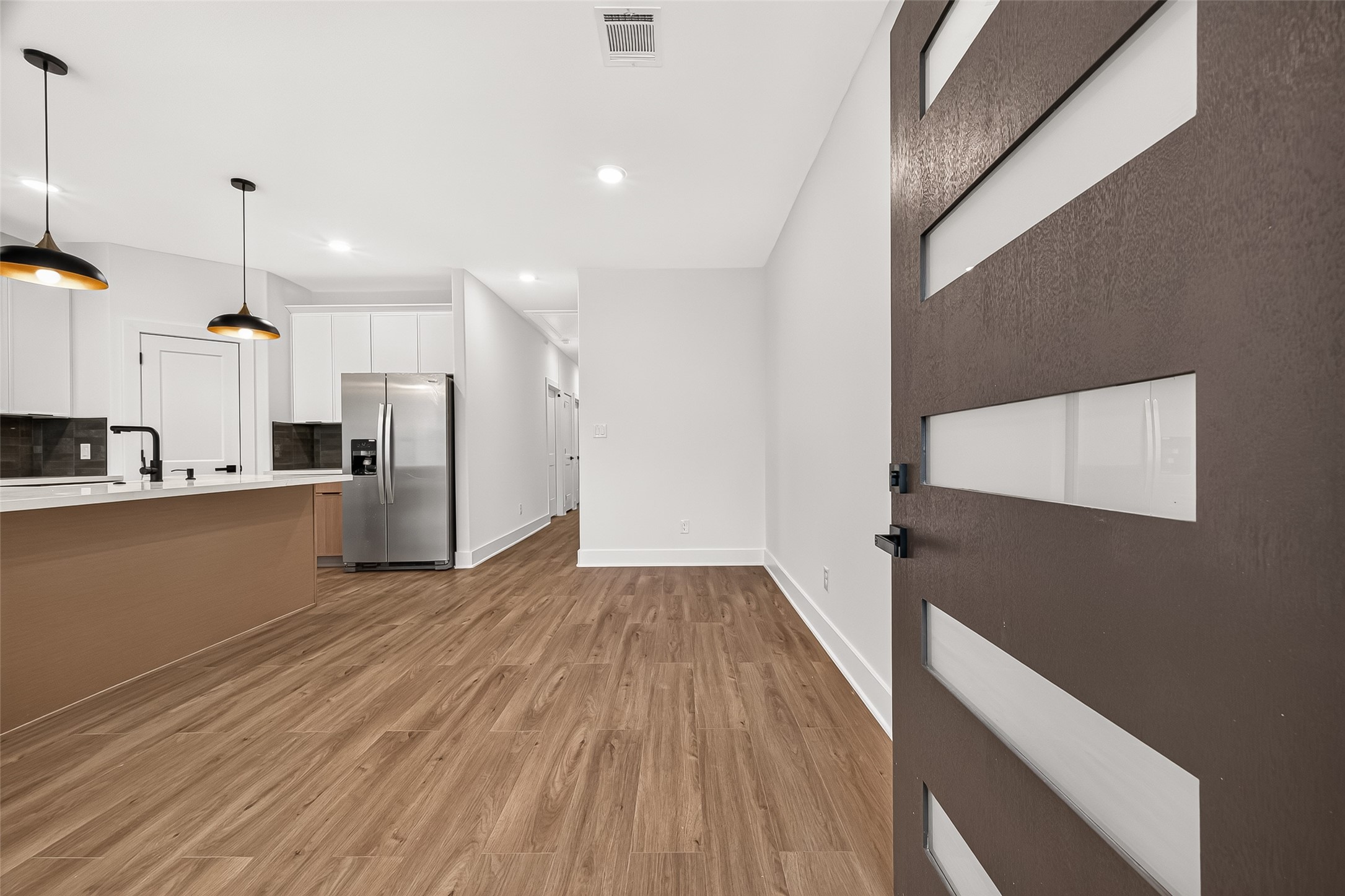 3815 Lydia Street Houston, TX 77021 - Photo 2 of 44 Gallery Image 2