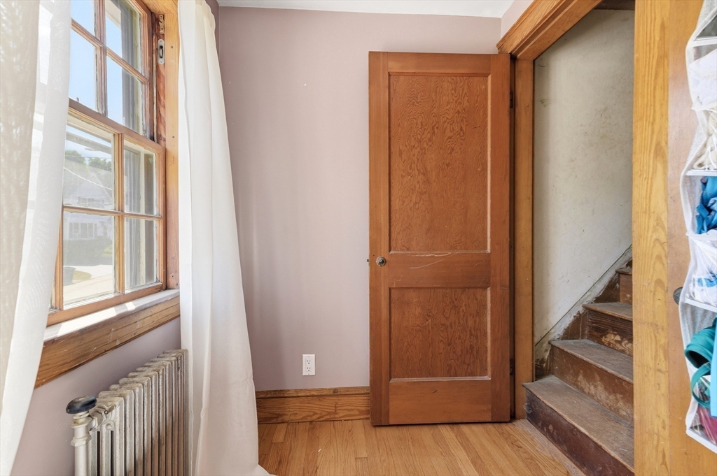 19 Riley Avenue Weymouth, MA 02189 - Photo 26 of 40
