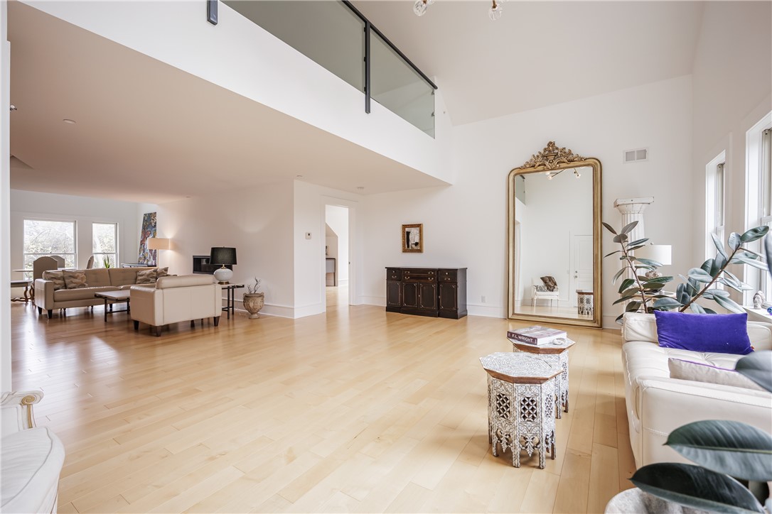 17 Sibley Place, Unit 3 Rochester, NY 14607 - Photo 11 of 41