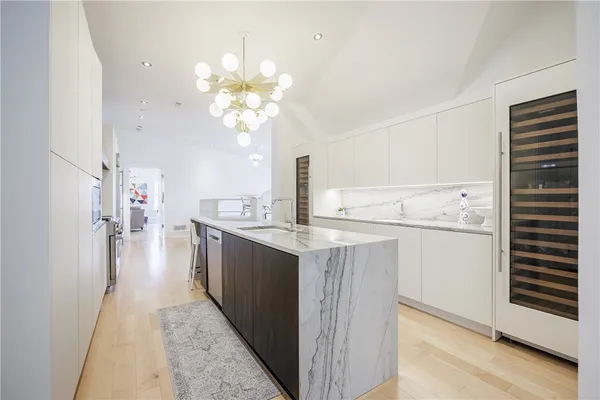 $895,000 | 17 Sibley Place, Unit 3, Rochester, NY 14607