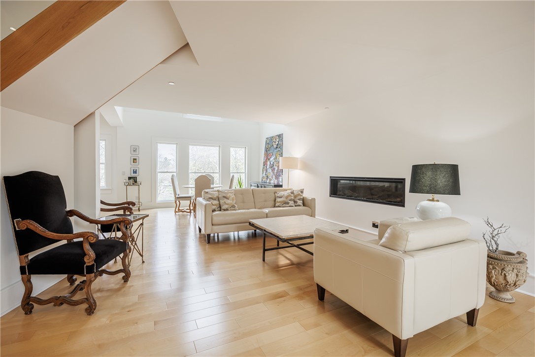 17 Sibley Place, Unit 3 Rochester, NY 14607 - Photo 18 of 41