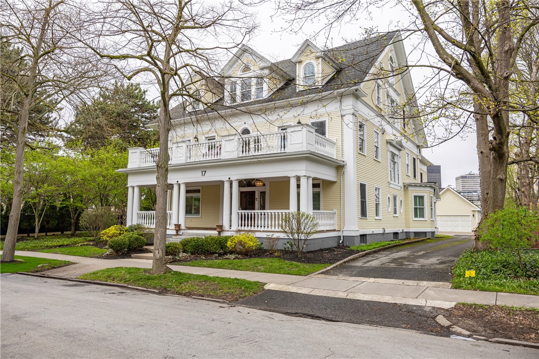 17 Sibley Place, Unit 3 Rochester, NY 14607 - Photo 2 of 41