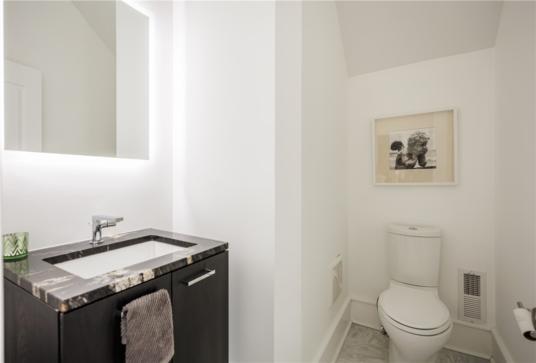 17 Sibley Place, Unit 3 Rochester, NY 14607 - Photo 22 of 41