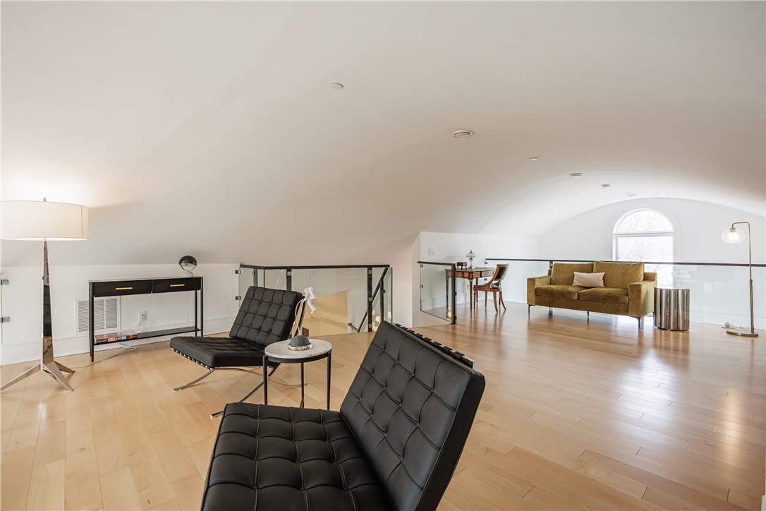 17 Sibley Place, Unit 3 Rochester, NY 14607 - Photo 25 of 41