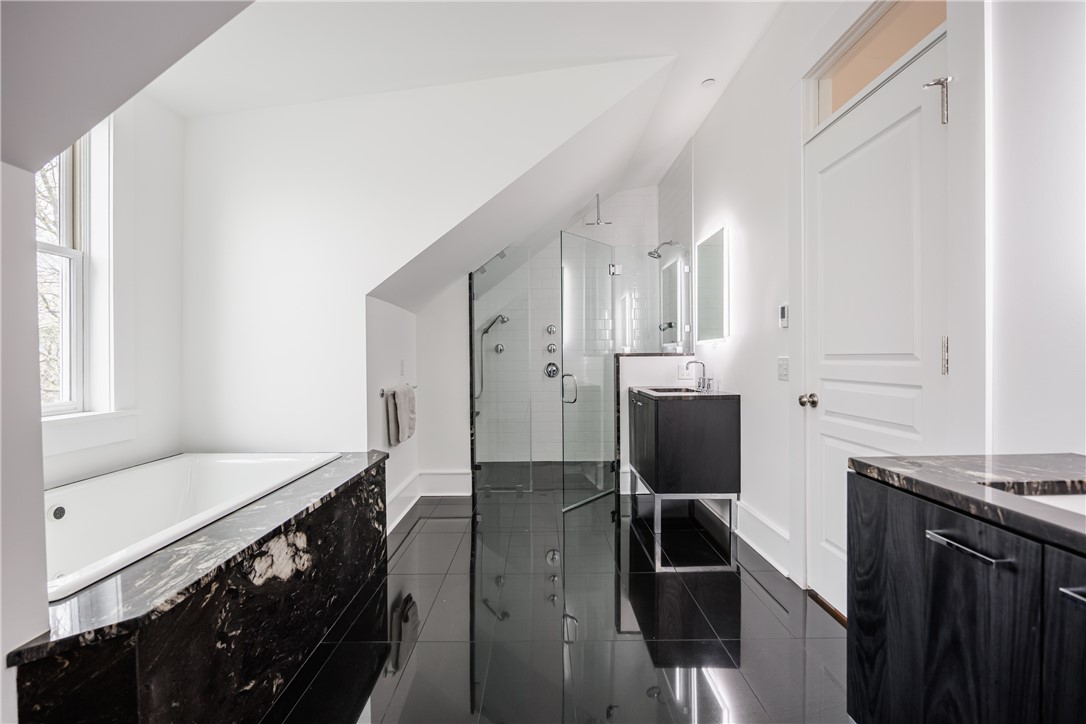 17 Sibley Place, Unit 3 Rochester, NY 14607 - Photo 30 of 41