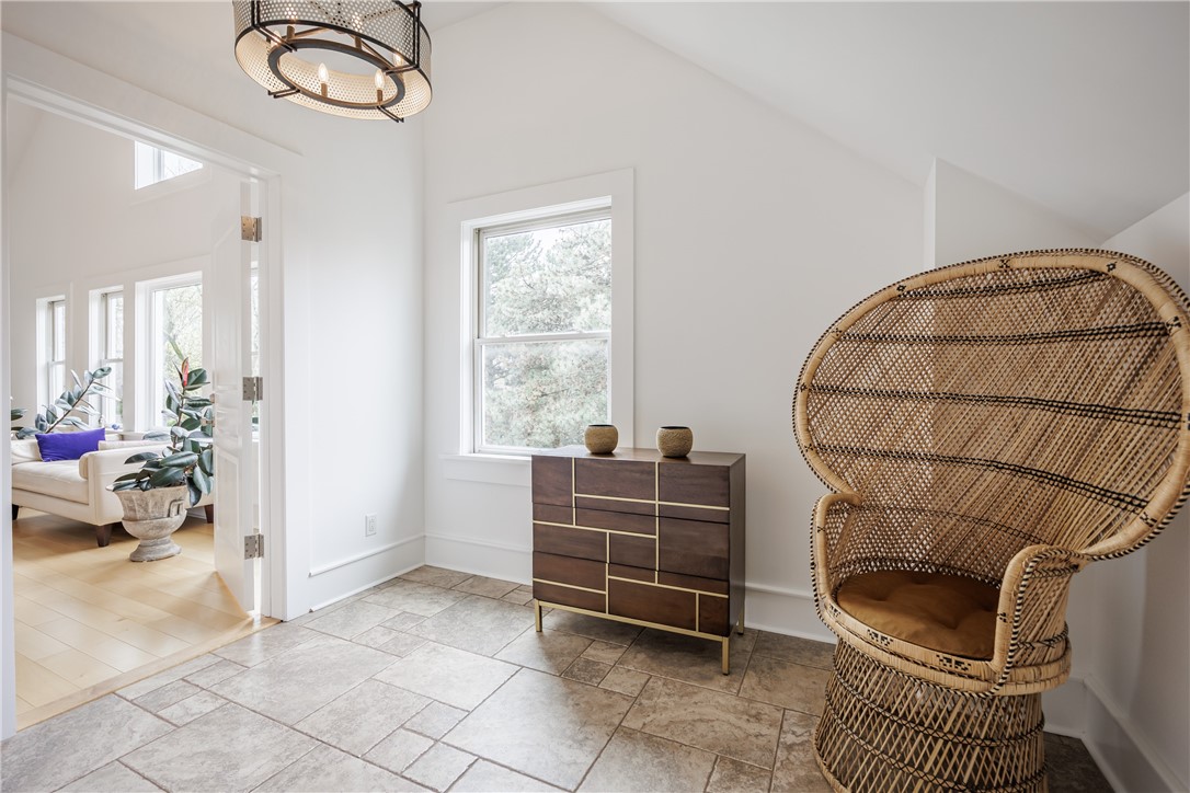 17 Sibley Place, Unit 3 Rochester, NY 14607 - Photo 9 of 41