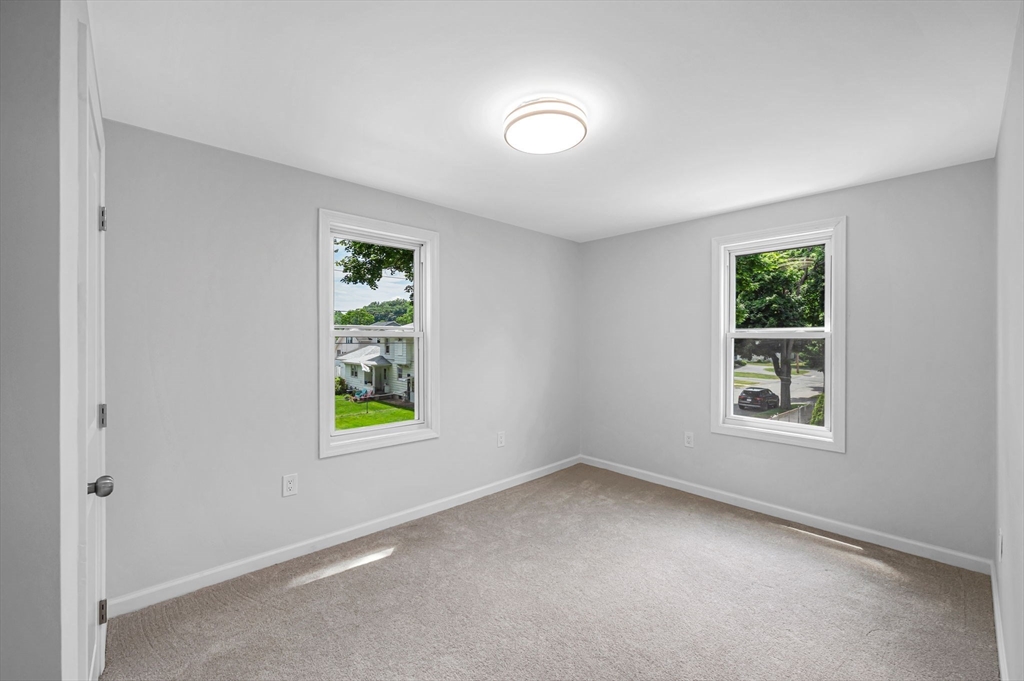 62 Field Street West Springfield, MA 01089 - Photo 15 of 32