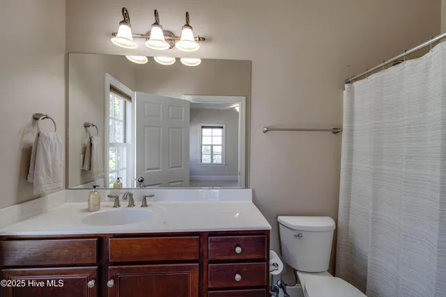 $600,000 | 207 South Academy Street, Washington, NC 27889