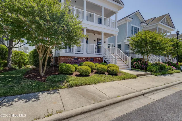 $600,000 | 207 South Academy Street, Washington, NC 27889