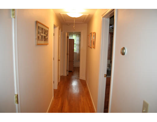 64 Alden Road Holliston, MA 01746 - Photo 8 of 21 Gallery Image 8